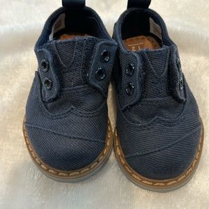 Tiny Tom’s loafers. Beyond cute on!  Wore for a wedding. Navy blue.